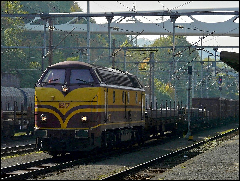 1817 is hauling a freight train through the station of Esch-sur-Alzette on October 9th, 2010.