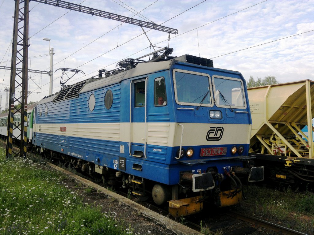 363 054 (nickname: Princess)on the 26th of July, 2011 on the Railway station Hořovice.