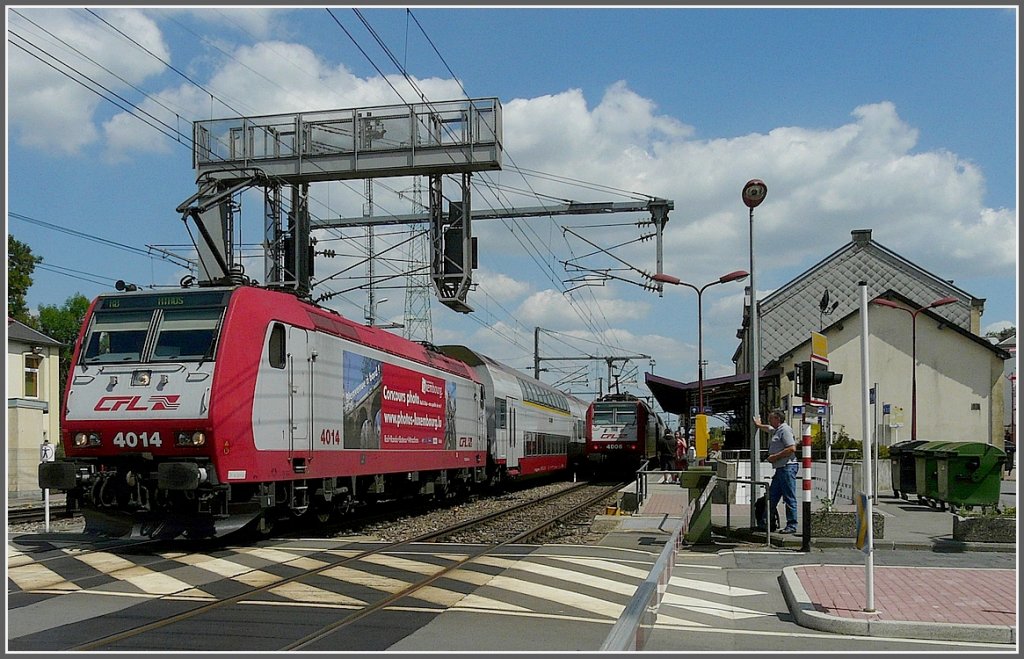 4014 is leaving the station of Rodange on its way to Athus (B) on August 4th, 2009.