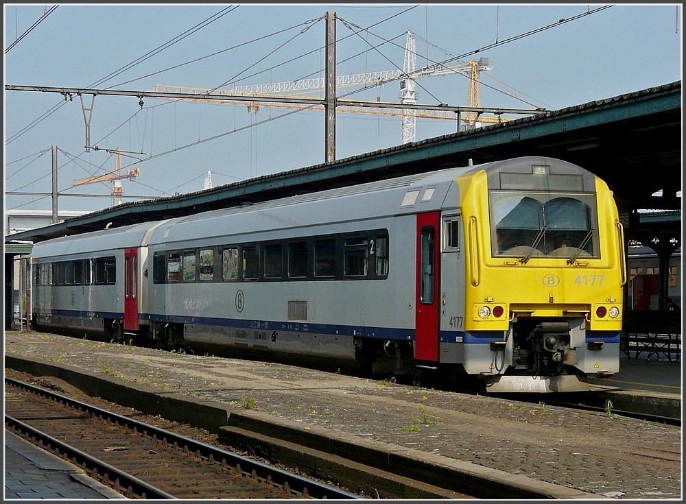 4177 pictured at Gent Sint Pieters on May 1st, 2009.
