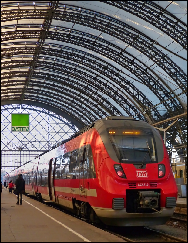 442 314 pictured in Dresden main station on December 28th, 2012.