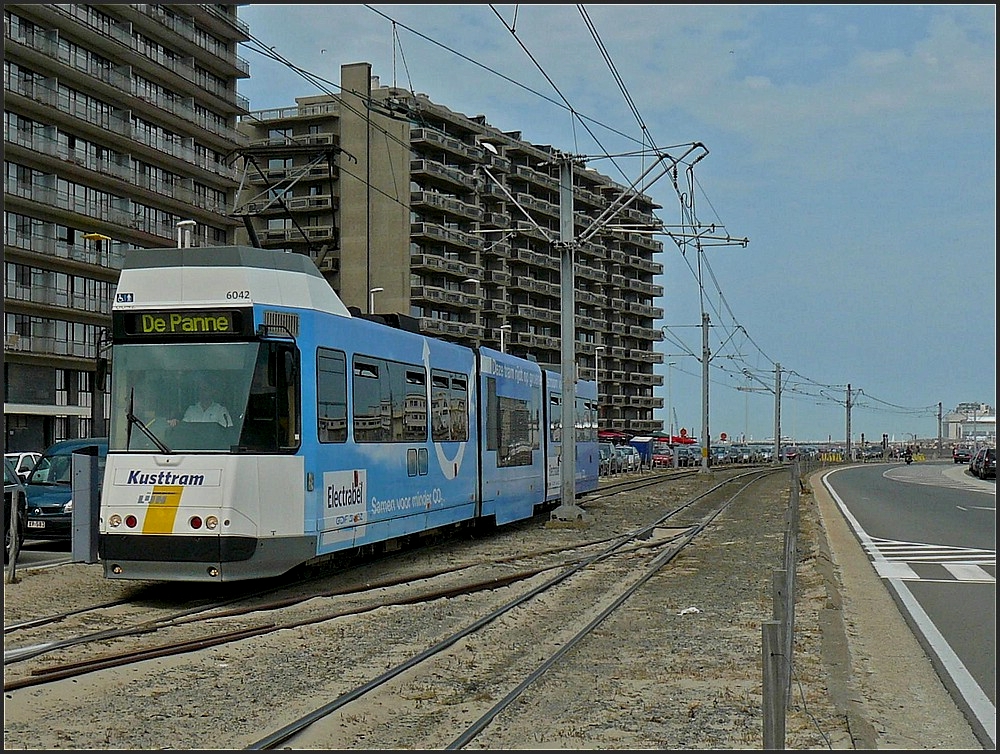 6042 photographed at Oostende on July 10th, 2010.