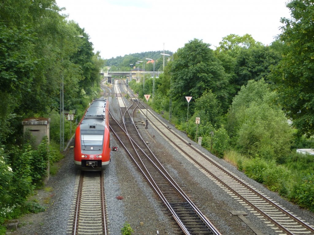 612 487 is driving in Oberkotzau on June 30th 2013.