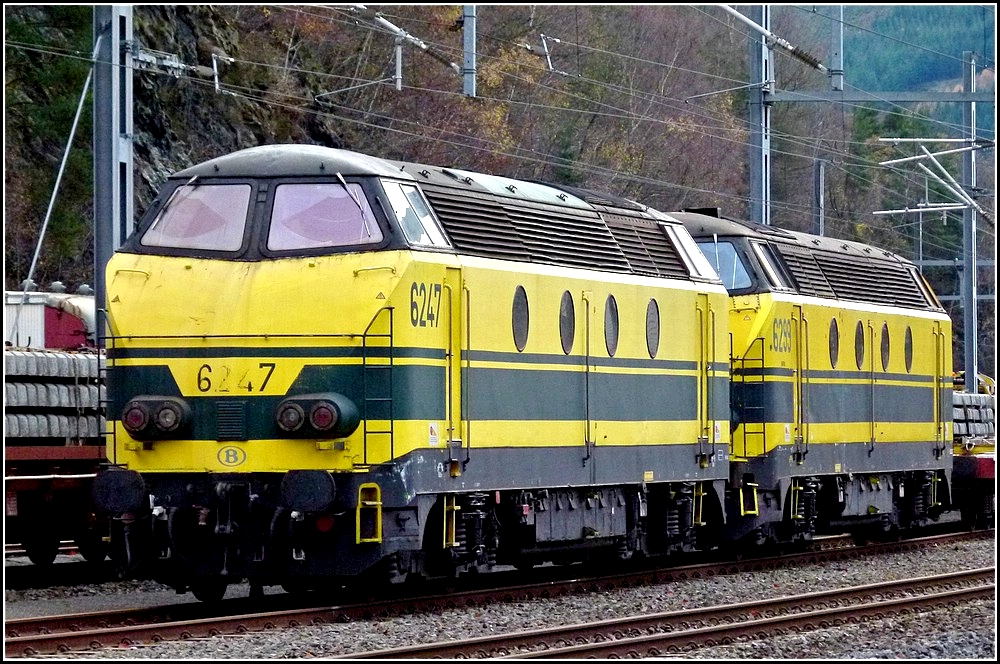 6247 and 6299 pictured at Trois Ponts on November 14th, 2010.