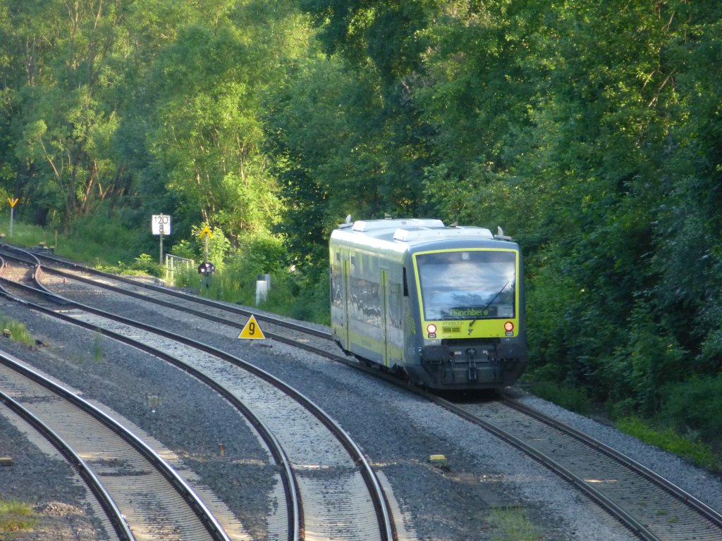 650 731 is driving by Oberkotzau, June 13th 2013.