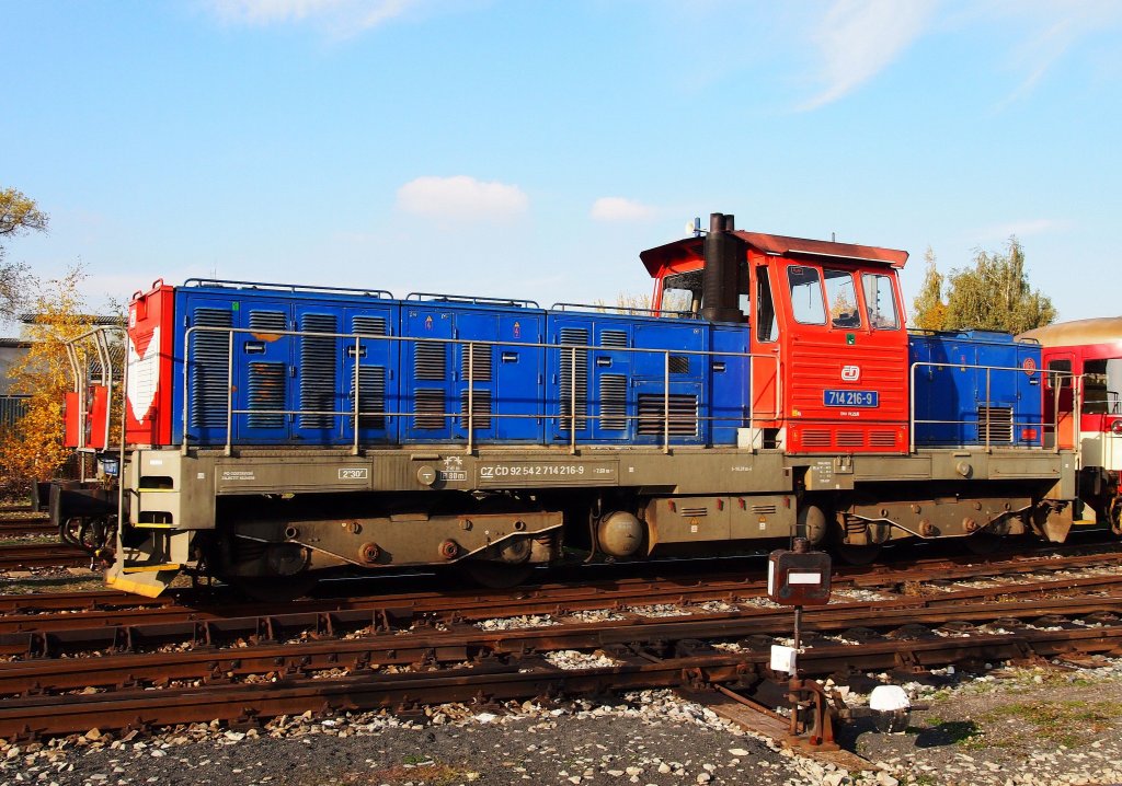 714 216-9 at the raiway station Kladno in 2012:10:18