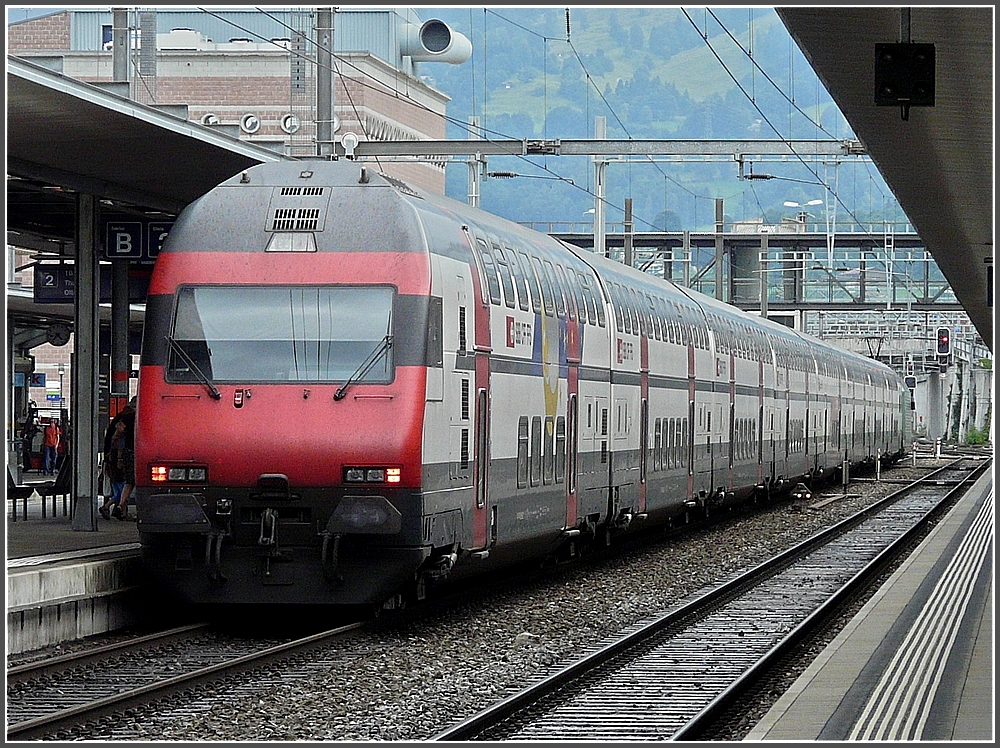 A bilevel control car photographed at Spiez on July 29th, 2008.