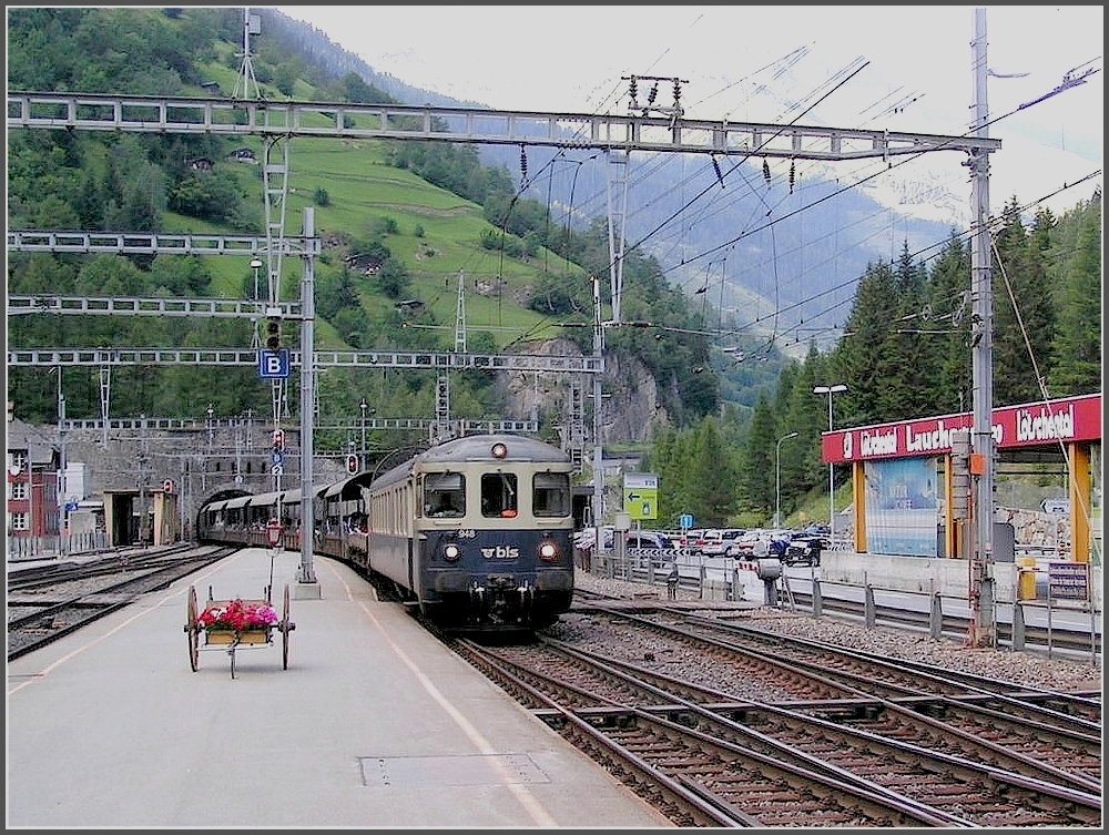 A BLS car train is arriving at Goppenstein on August 3rd, 2007.