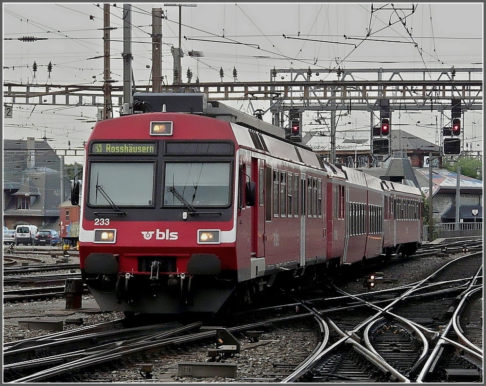 A BLS local train is arriving at Bern on July 30th, 2008.