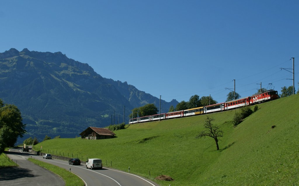 A De 110 with a Brnig IR by Oberried. 
27.08.2012