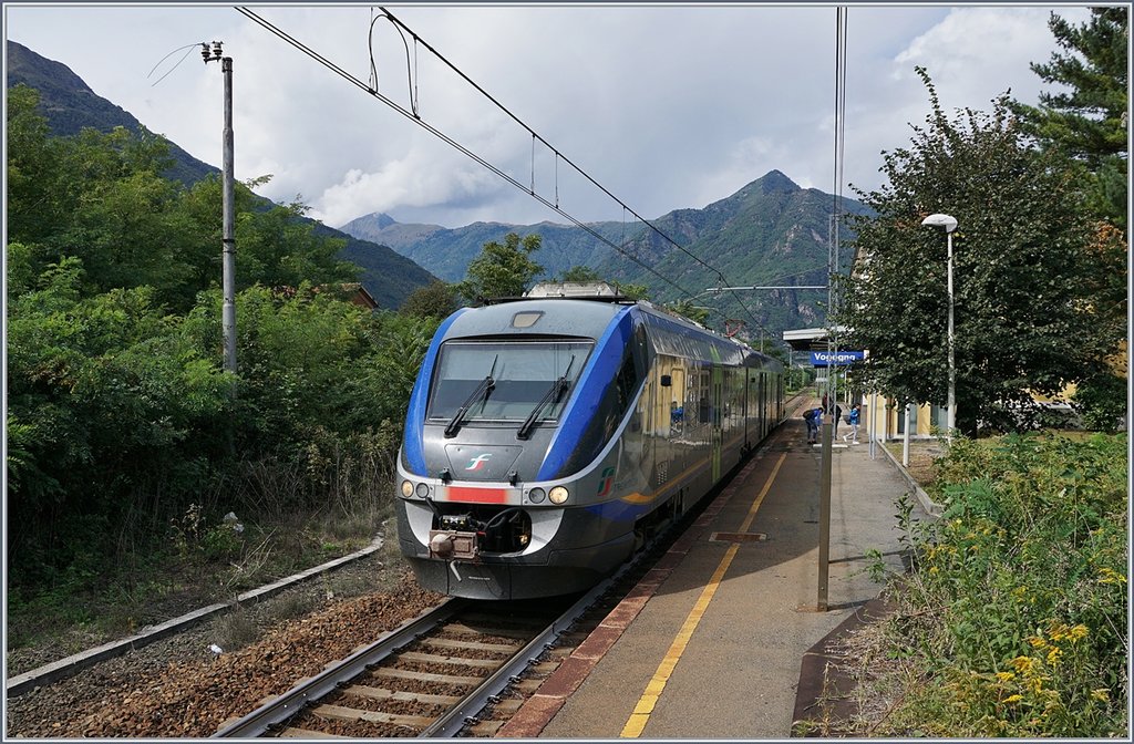 A FS Trenitalia  Minuetto  in Vogaonga.
18.09.2017