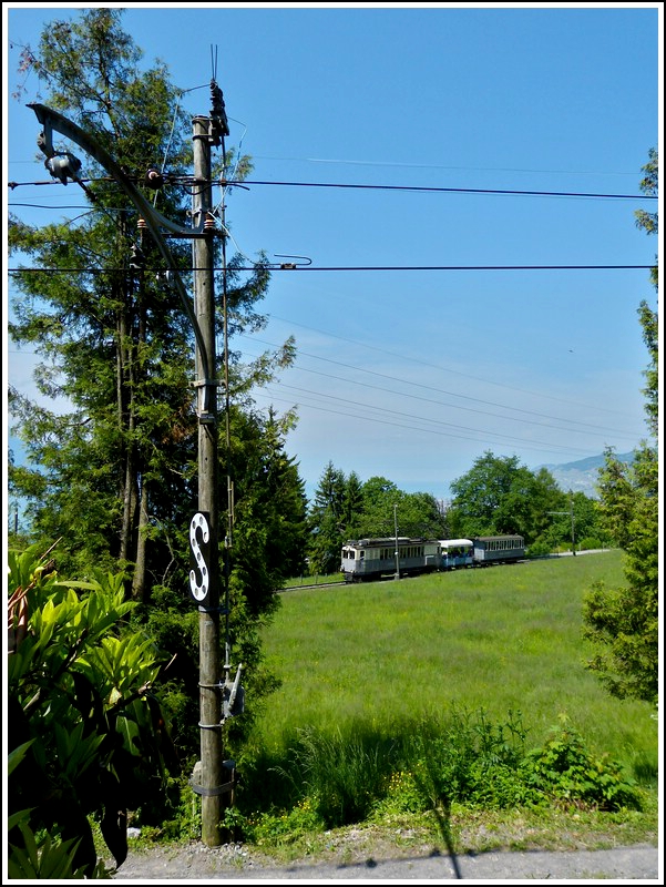 A heritage train is running near Chaulin on May 27th, 2012.