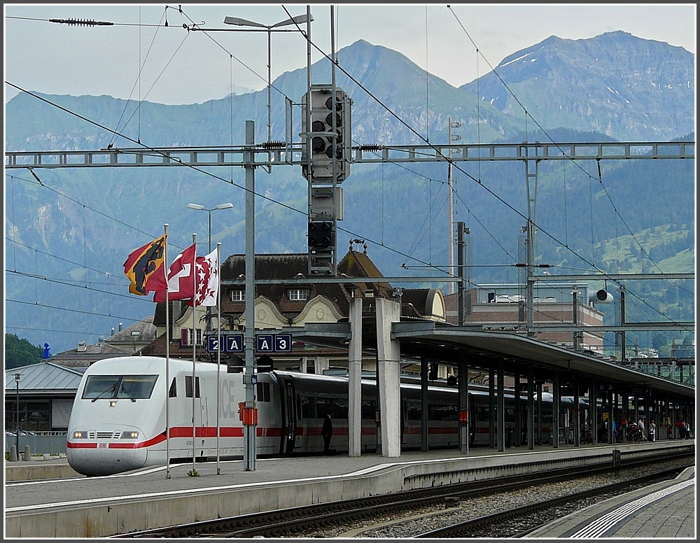 A ICE to Berlin is waiting for passengers at the station of Spiez on July 29th, 2008.