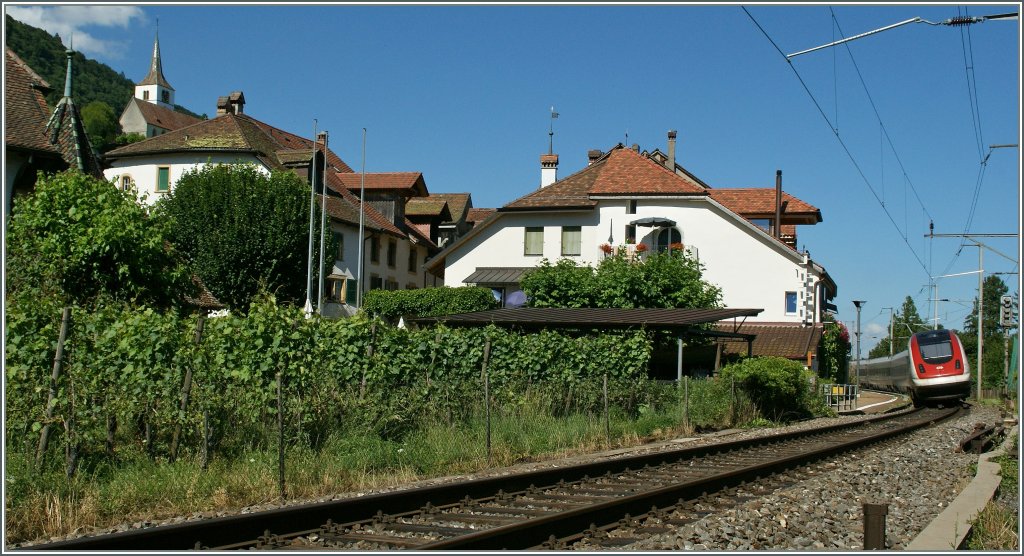 A ICN by the pitures village Ligerz. 
31.07.2013