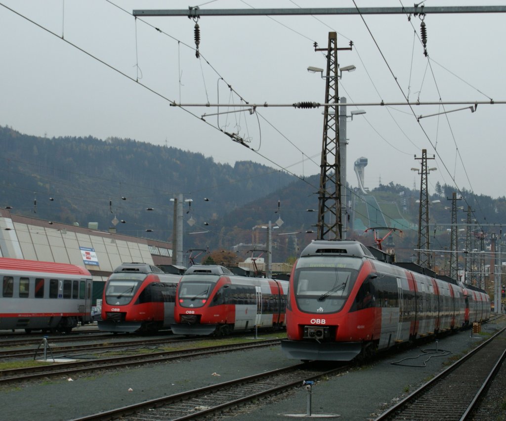 A lot of BB ET 4024 take a break in Innsbruck.
06.11.2009