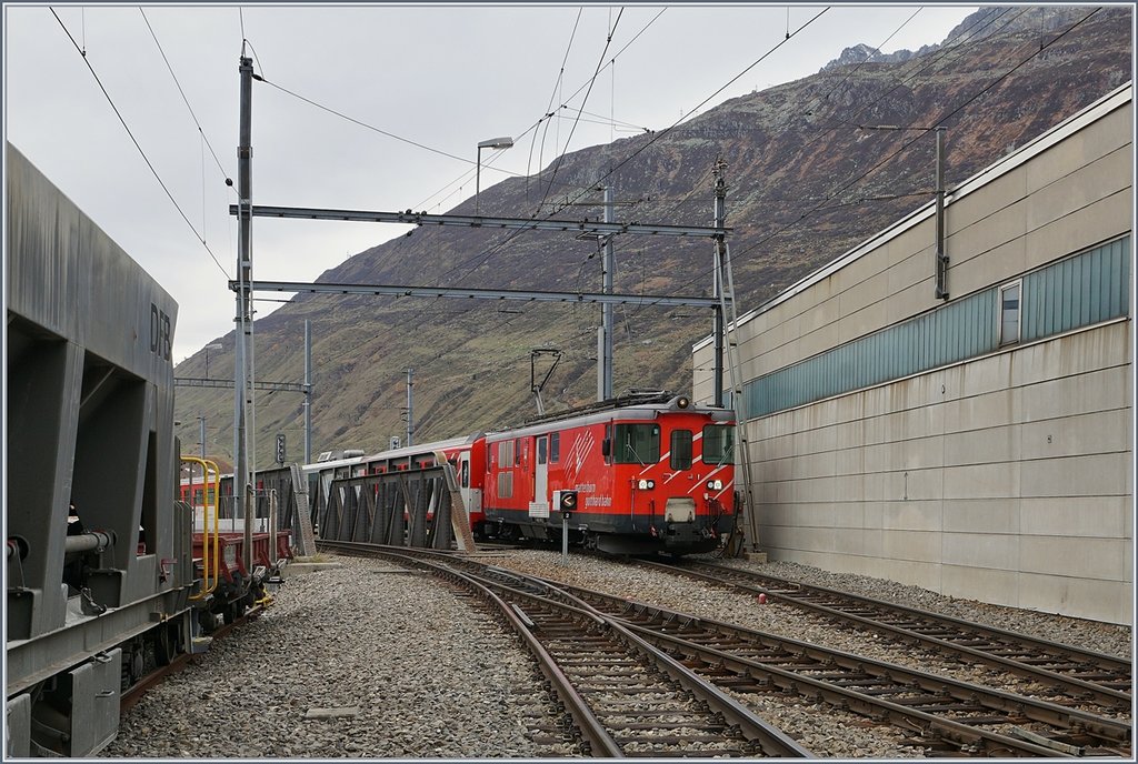 A MGB De 4/4 in Andermatt.
21.10.2017