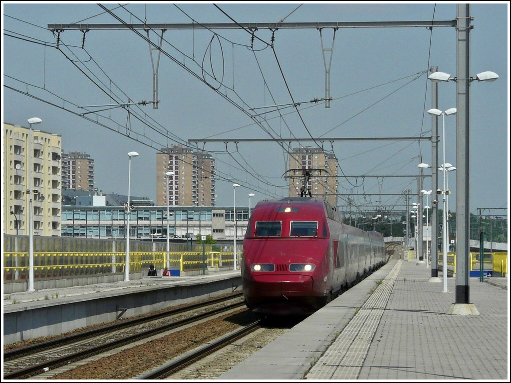 A PBA Thalys unit is running through the station Antwerpen-Luchtbal on June 23rd, 2010.