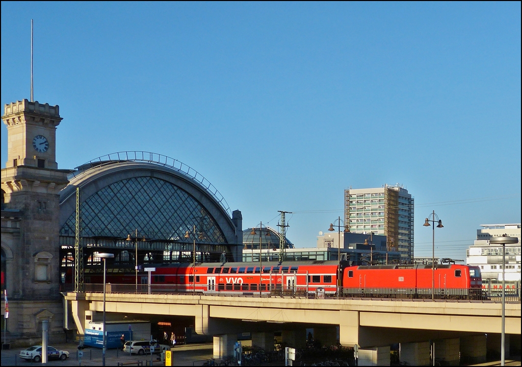 A S-Bahn is leaving the main station of Dresden on December 28th, 2012.