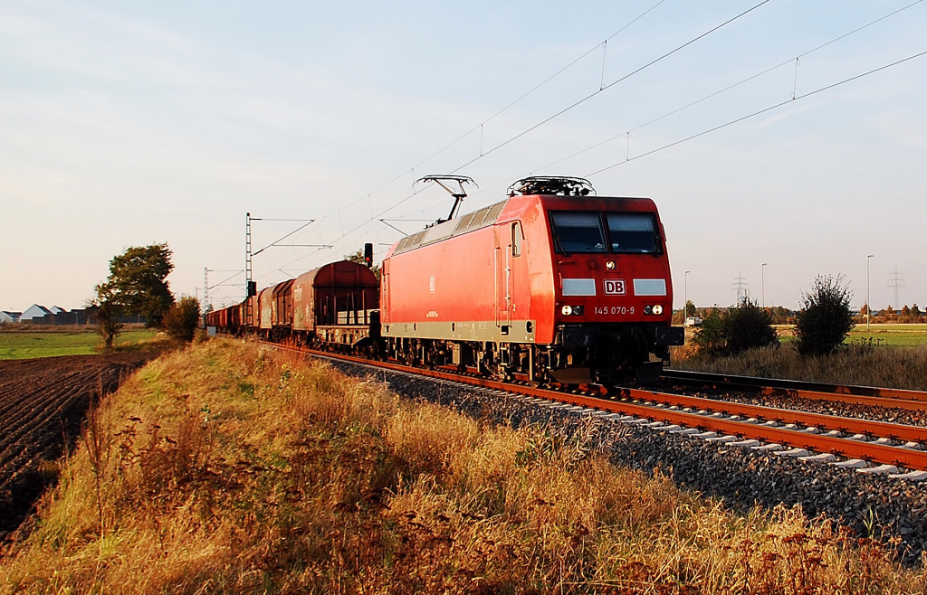 A view hundert meters behinde the stoppoint Allerheiligen, I took this foto from the class 145 070-9 locomotive with an mixed frighttrain. 21.10.2011