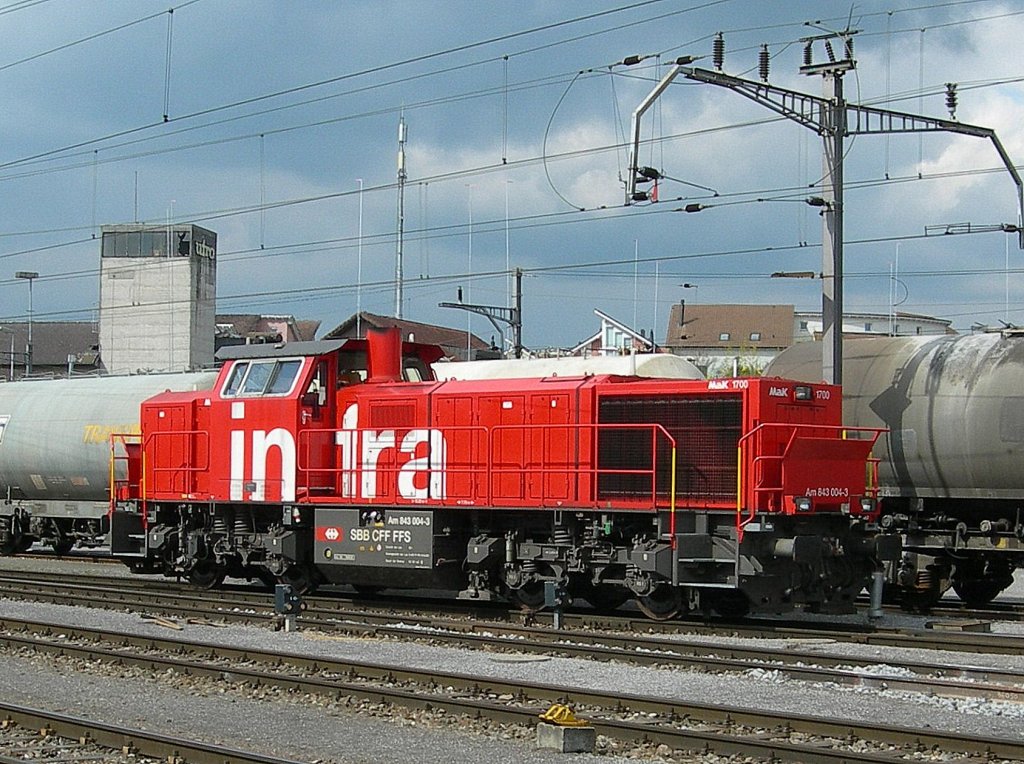 Am 843 004-3 in Rotkreuz.
19.03.2009