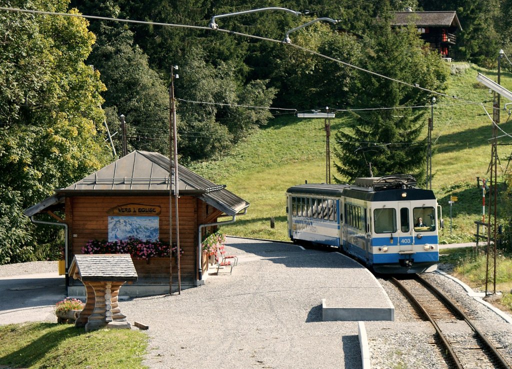 An ASD local train service on the Vers-L'Eglise Station. 
23.09.2008