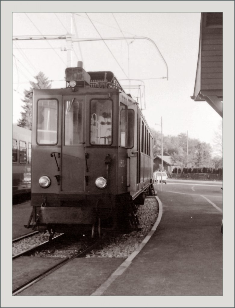 An old NStCM ABDe 4/4 in St Cergue in the late summer 1985.
(Analog scanned negative) 