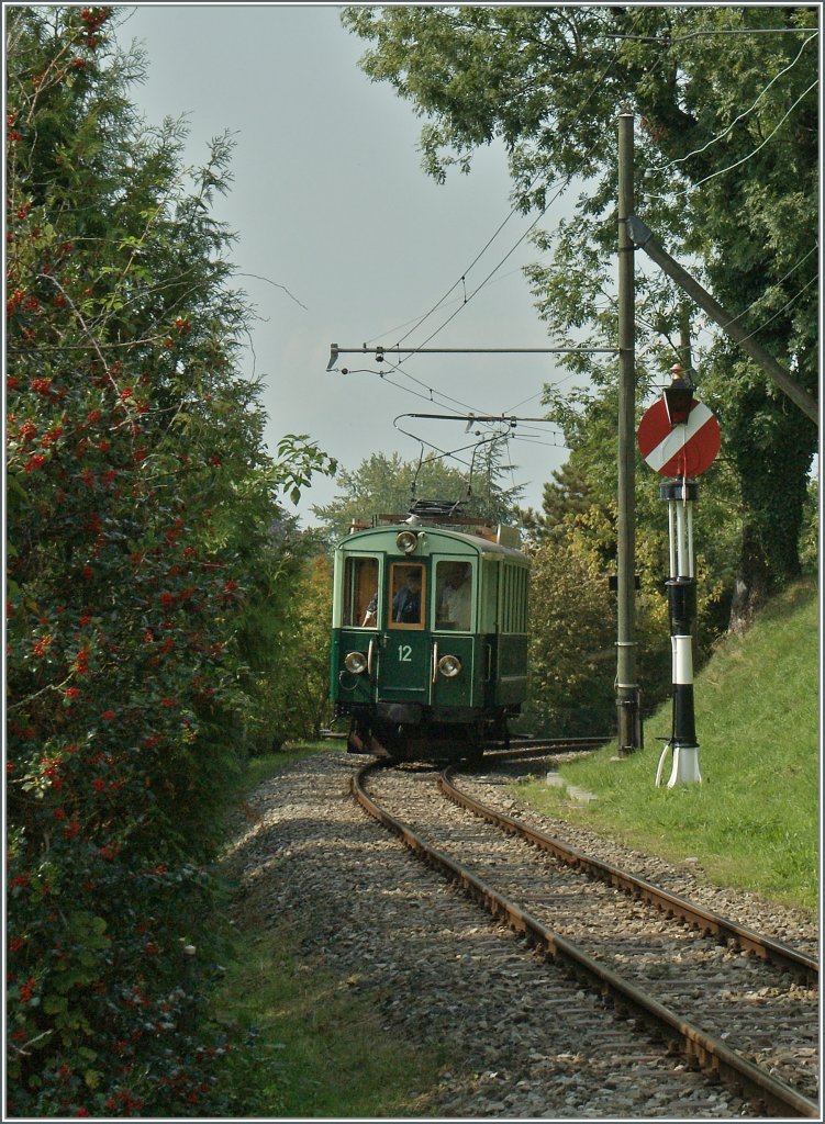 An old OJB Train on the Blonay - Chamby. 
Blonay, 25.09.2011