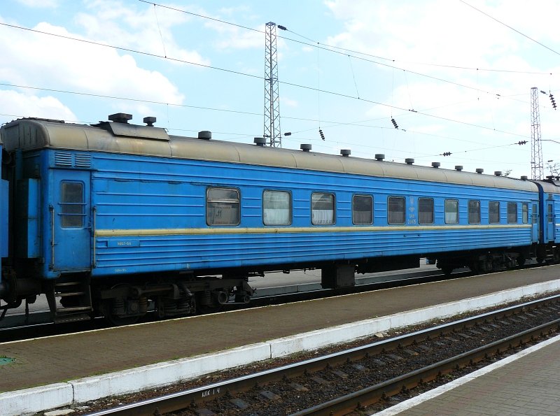 An UZ hardsleeper with 54 very hard beds. The car is numbered 048 26475. Lviv, Ukraine 25-05-2010.