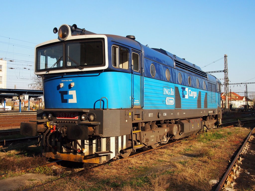 CD Cargo 753 774 on the railway station Kralupy on the 13 Nov 2012