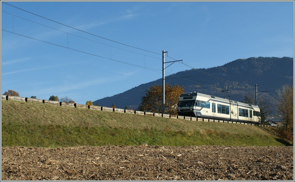 CEV GTW  Vevey  by the Castle of High City. 
04.11.2010