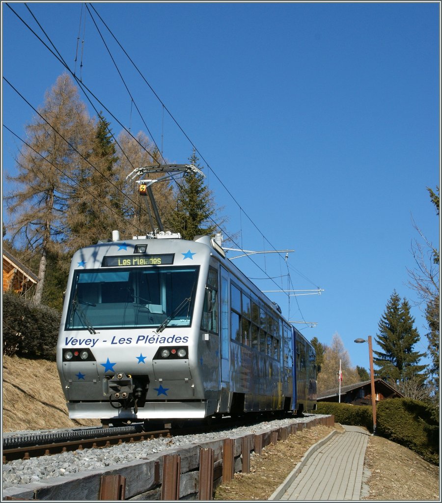 CEV  Train des Etoiles  between Les Pleiades and Lally.
31.01.2011 