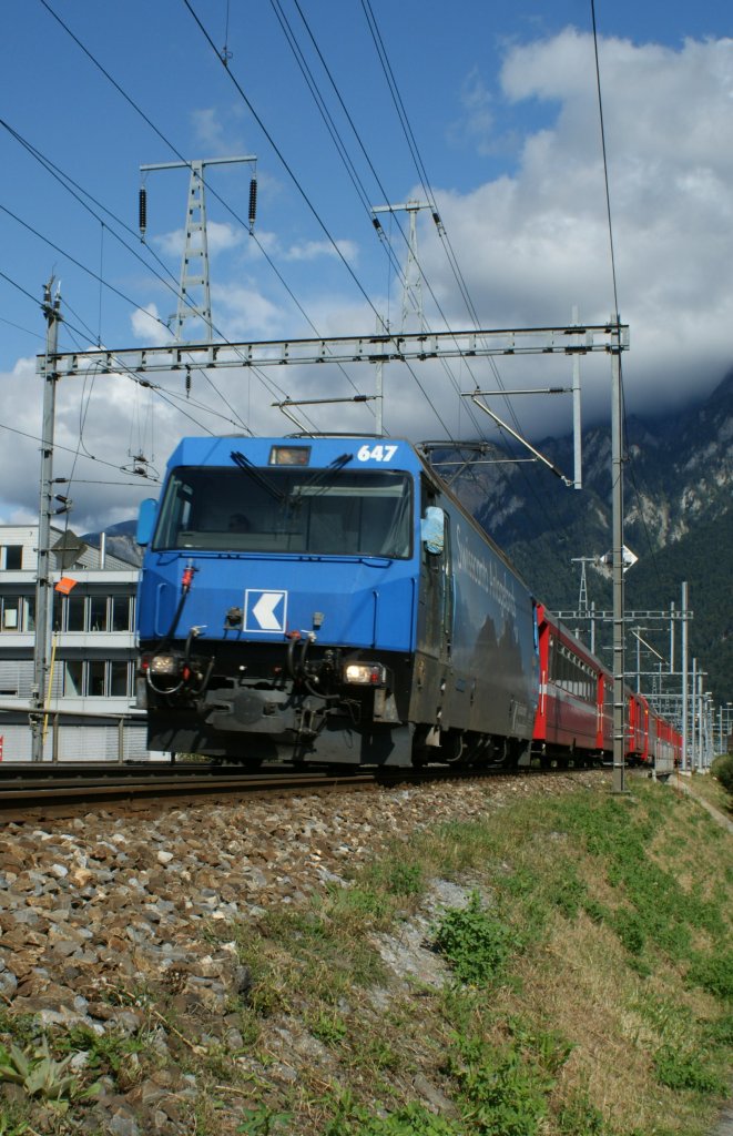 Chur West, 14.09.2009, at 16.00: Ge 4/4 II with RE 910 to St. Moritz. 