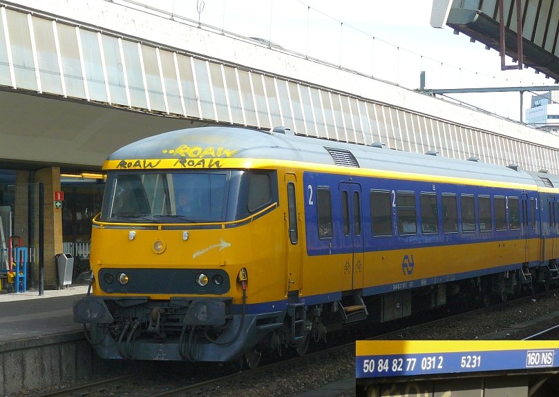 Controle car typ ICR Rotterdam centraal station 03-03-2010.