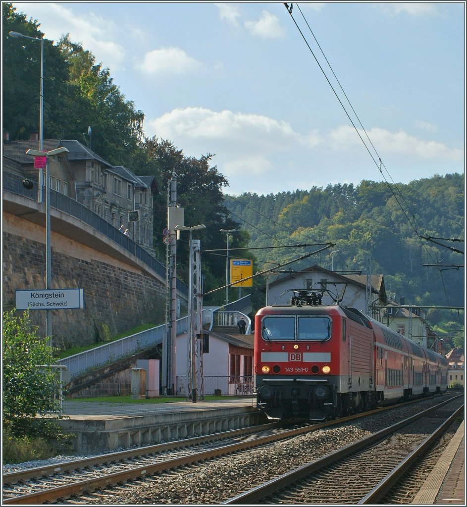 DB 143 551-0 with his S 1 in Knigstein.
22.09.2010