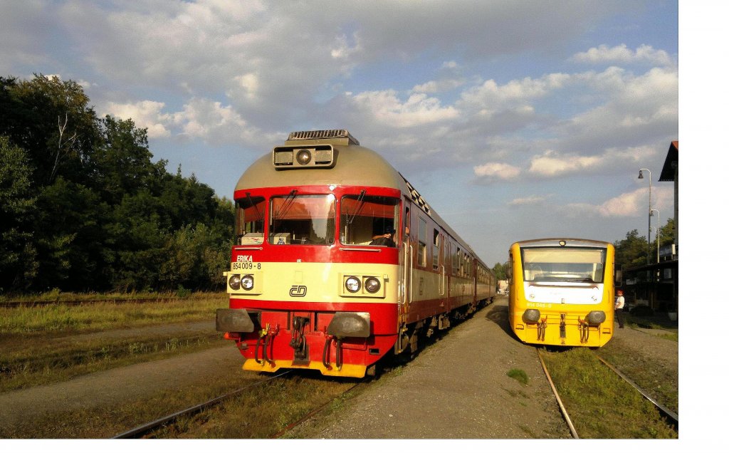 Diesel locomotives 814 and 854 at the Railway station Luzna u Rakovnika on 1.9.2011.