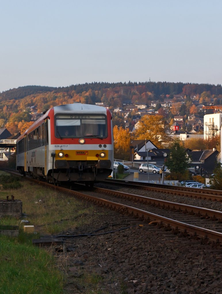 Diesel Multiple Unit 628677-7 / 928677-4 Daadetalbahn of the Westerwaldbahn (WEBA), on 31.10.2011, travel from Betzdorf / Sieg to Daaden.