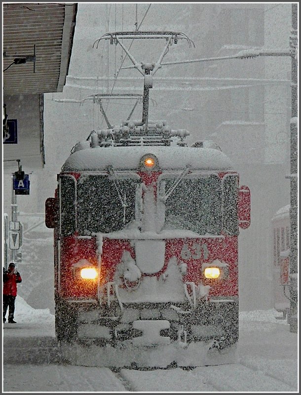 Ge 4/4 II 631 taken during heavy snowfall at Arosa on December 25th, 2009.