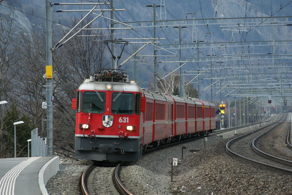 Ge 4/4 II with a RE Scuol - Chur - Disentis by Chur. 
02.03.2009