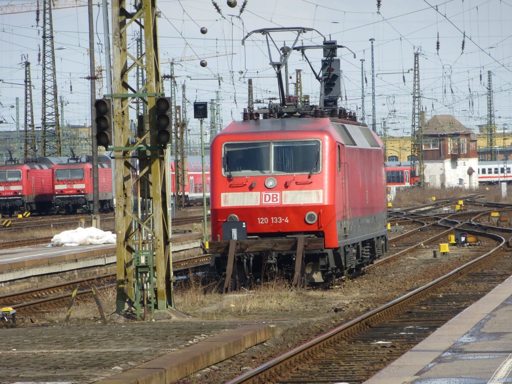 Here you can see a train ( BR 120 ) in Leipzig main station on April 1st 2013.