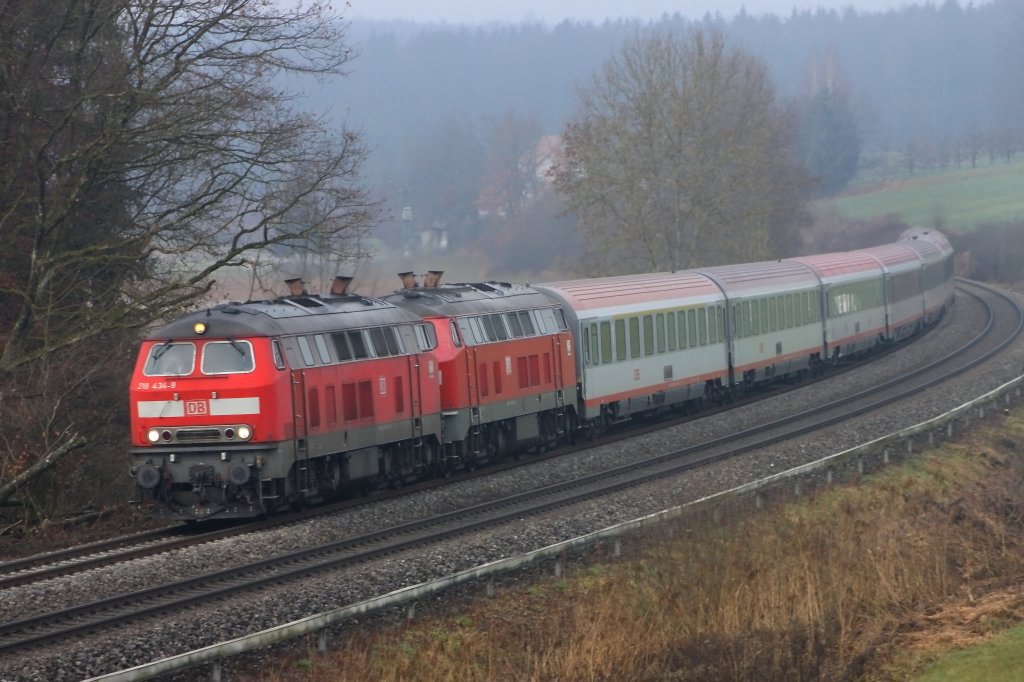 IC 119 from Mnster to Innsbruck. Between Ulm and Lindau the train is pulled by 2 locs (class 218)