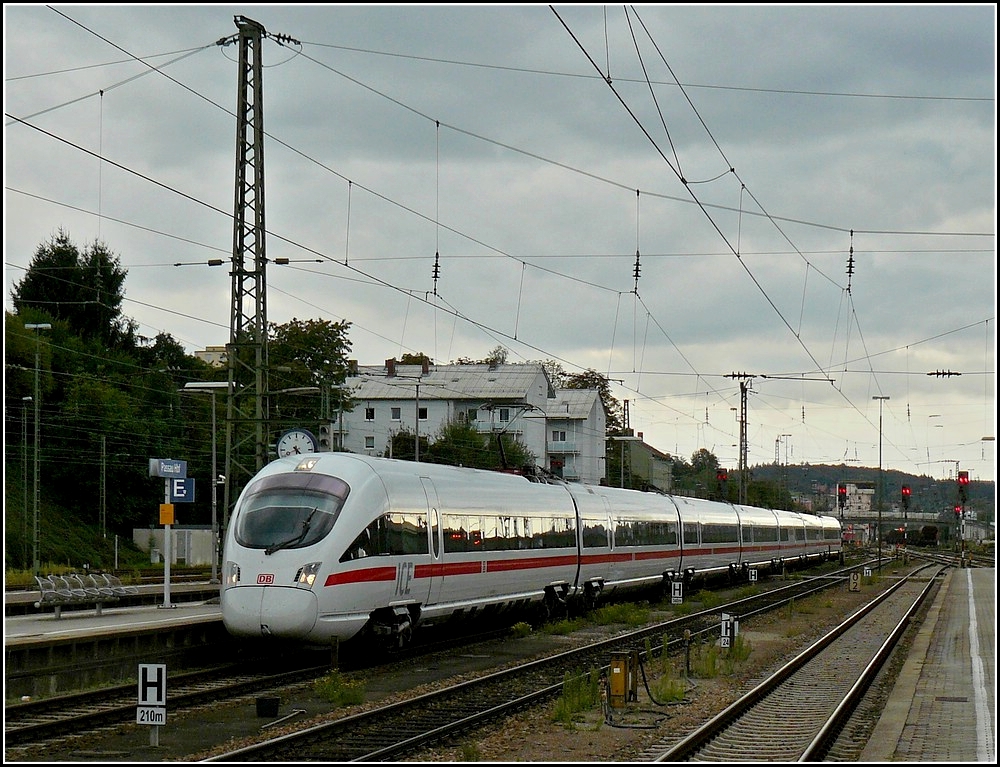 ICE-T is arriving at the main station of Passau on September 16th, 2010.