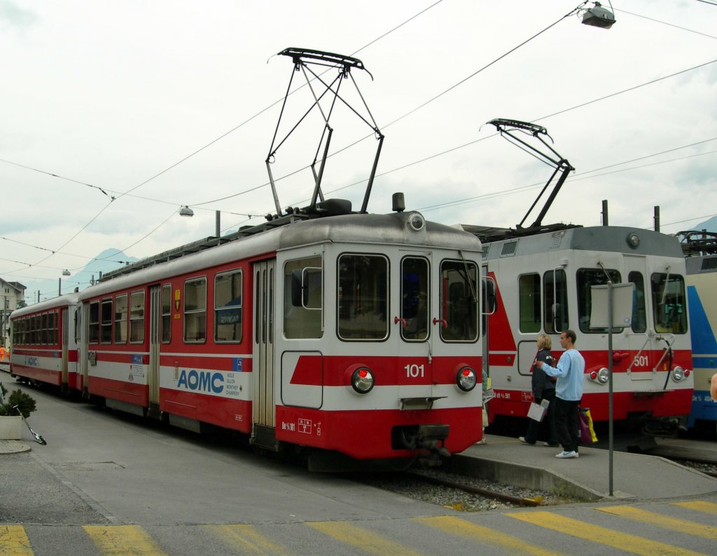 In the old Aigle TPC Station waits the AOMC Be 4/4 101 to the departure to Monthey Ville. 
14.09.2006