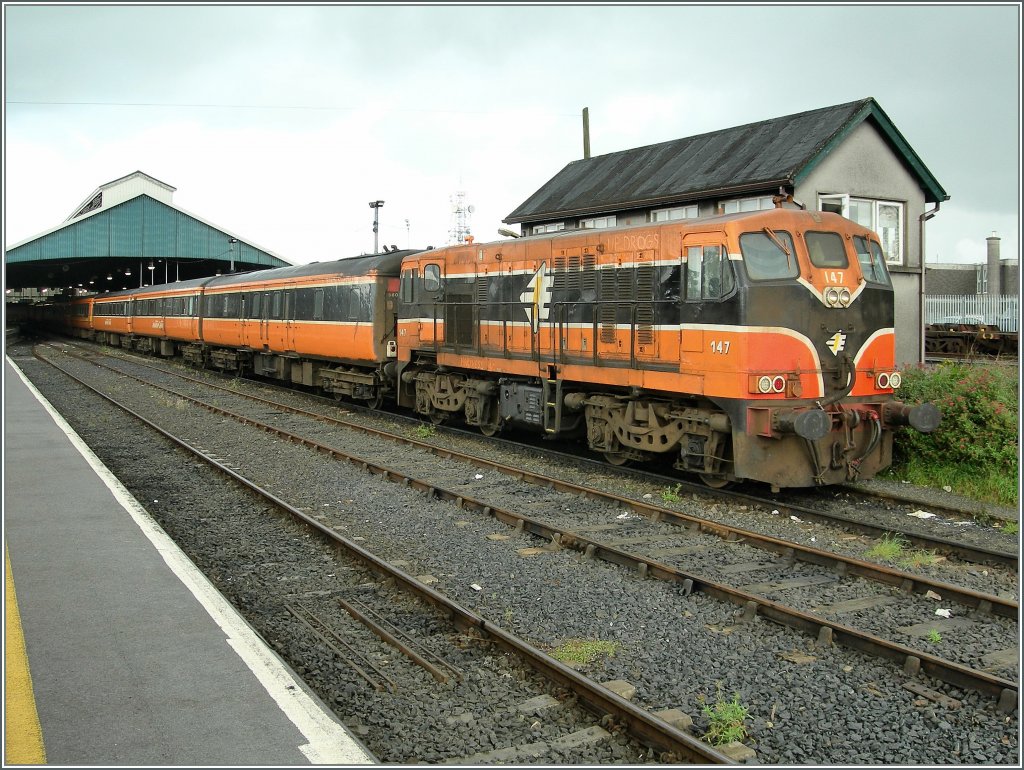 IR/CIE BB 147 with the Dublin IC-Service in Limerick.
04.10.2006