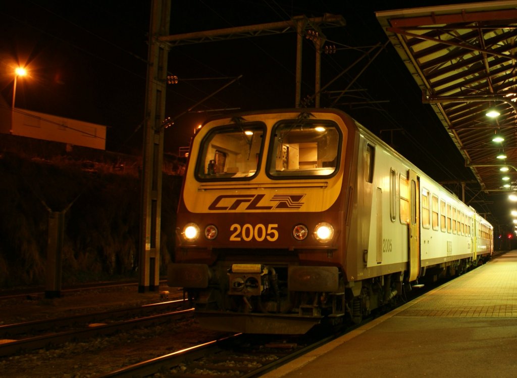 Local train Luxembourg in Troisvierges.
 30.03.2009