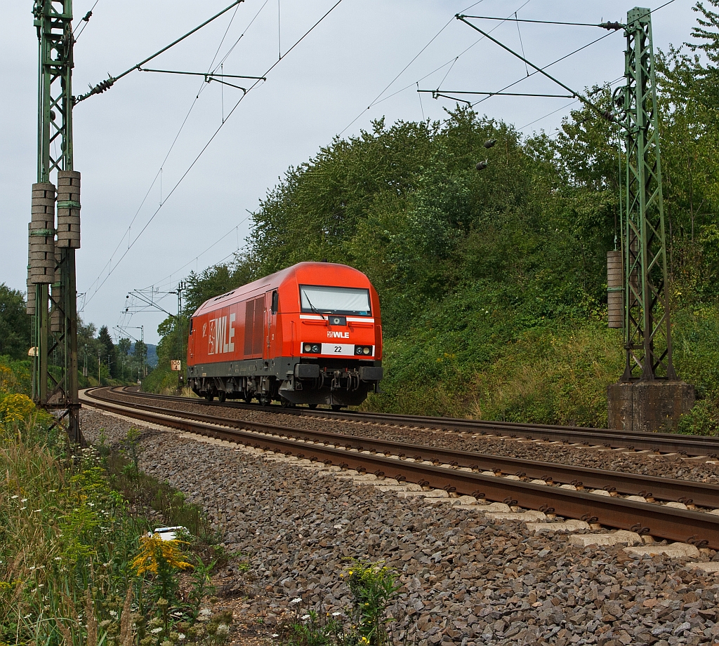 Locomotive No. 22 of the WLE (Westflische Landes-Eisenbahn GmbH), goes solo on 11.08.2011, on the right Rhine route, at Unkel to north.