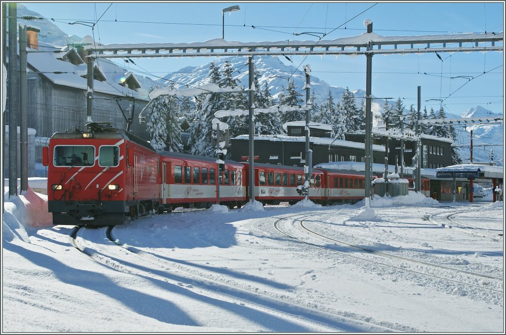 MGB HGe 4/4 with his local train to Disenits in Andermatt. 
12.12.12. 