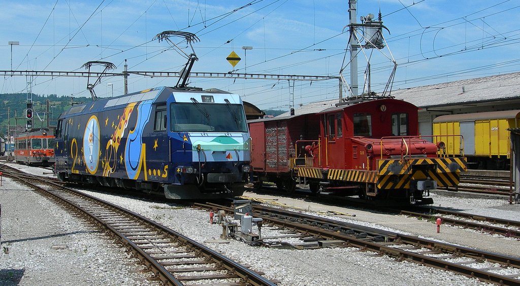 MOB Ge 4/4 and TPF (ex GFM) Te 2/2 n 11. in the background waits a TPF ((ex GFM) Be 4/4. 
19.06.2008