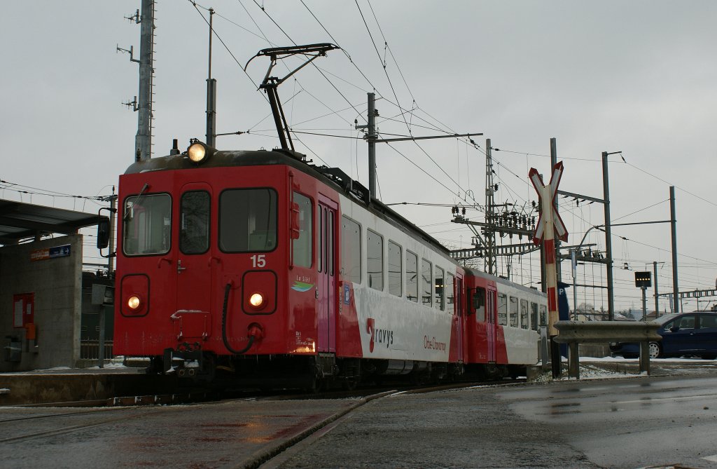 OC Be 4/4 N 15 (ex SZU) in Chavornay. 
08.01.2010