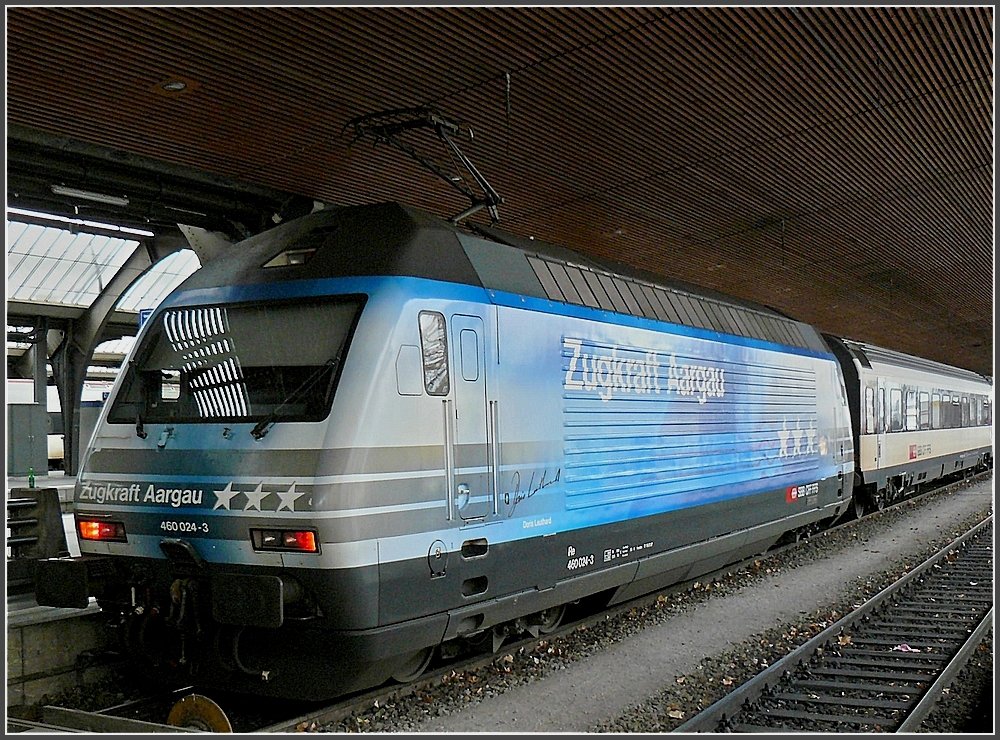 Re 460 024-3 pictured at Zrich main station on December 27th, 2009.