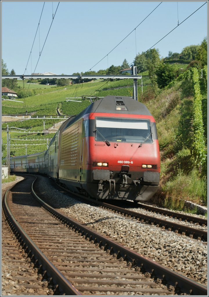 Re 460 089-6 with IC to St Gallen between Bossiere and Grandvaux. 18. 07.2012